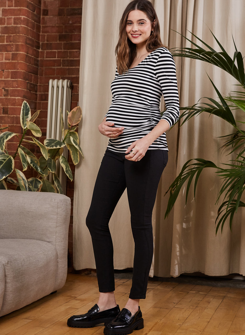 The Maternity Scoop Top with LENZING™ ECOVERO™